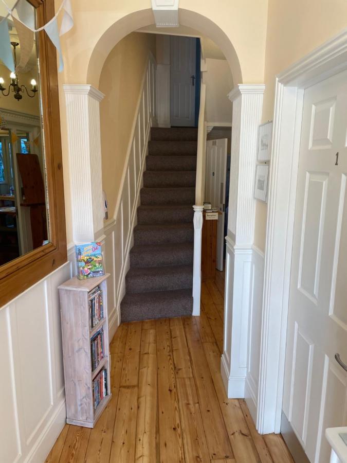 The Courtyard Guest House Great Yarmouth Exteriör bild