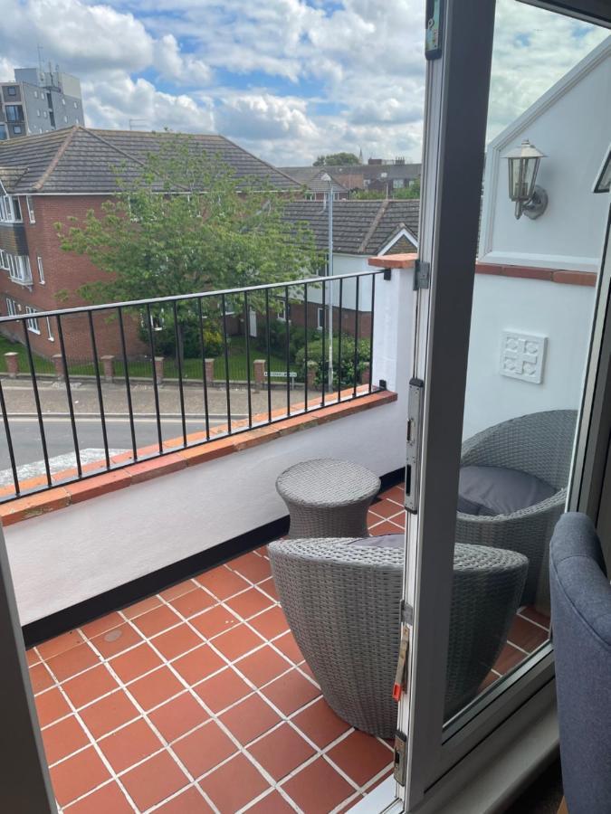 The Courtyard Guest House Great Yarmouth Exteriör bild