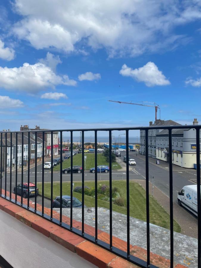 The Courtyard Guest House Great Yarmouth Exteriör bild