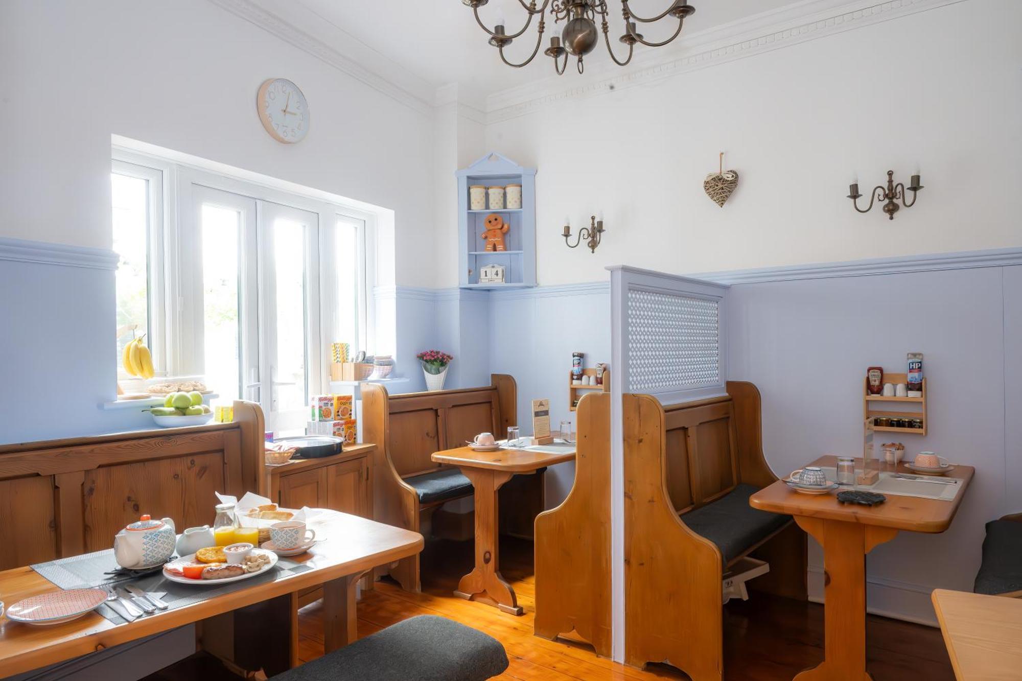 The Courtyard Guest House Great Yarmouth Exteriör bild