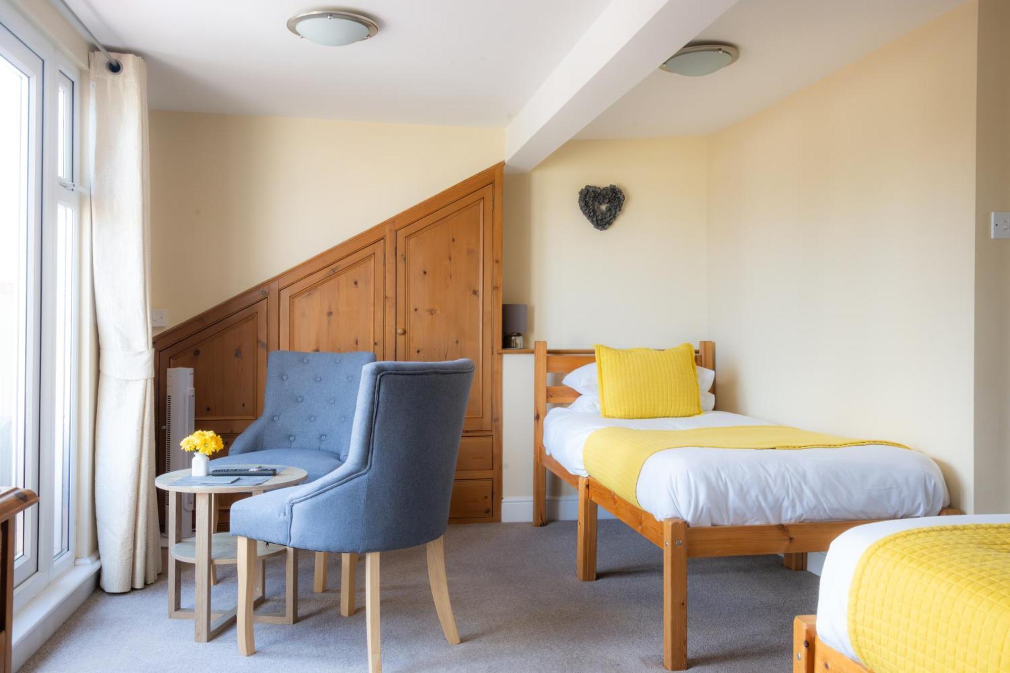 The Courtyard Guest House Great Yarmouth Exteriör bild